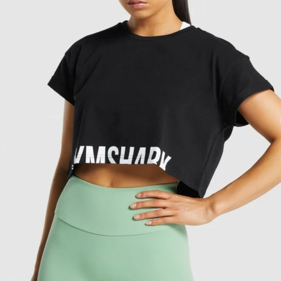 Gymshark Tops - Gym shark fraction crop top